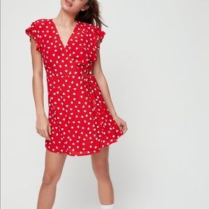 Sunday Best ‘Sunday’ Wrap Dress - Red w/ White Hearts🤍❤️